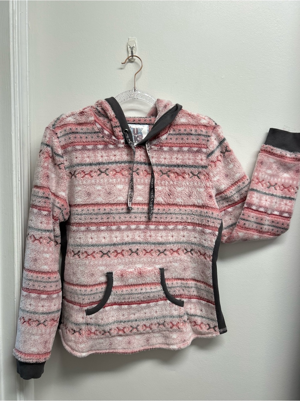 Muk Luks Nordic Fair Isle Plush Pink Patterned Hooded Pullover